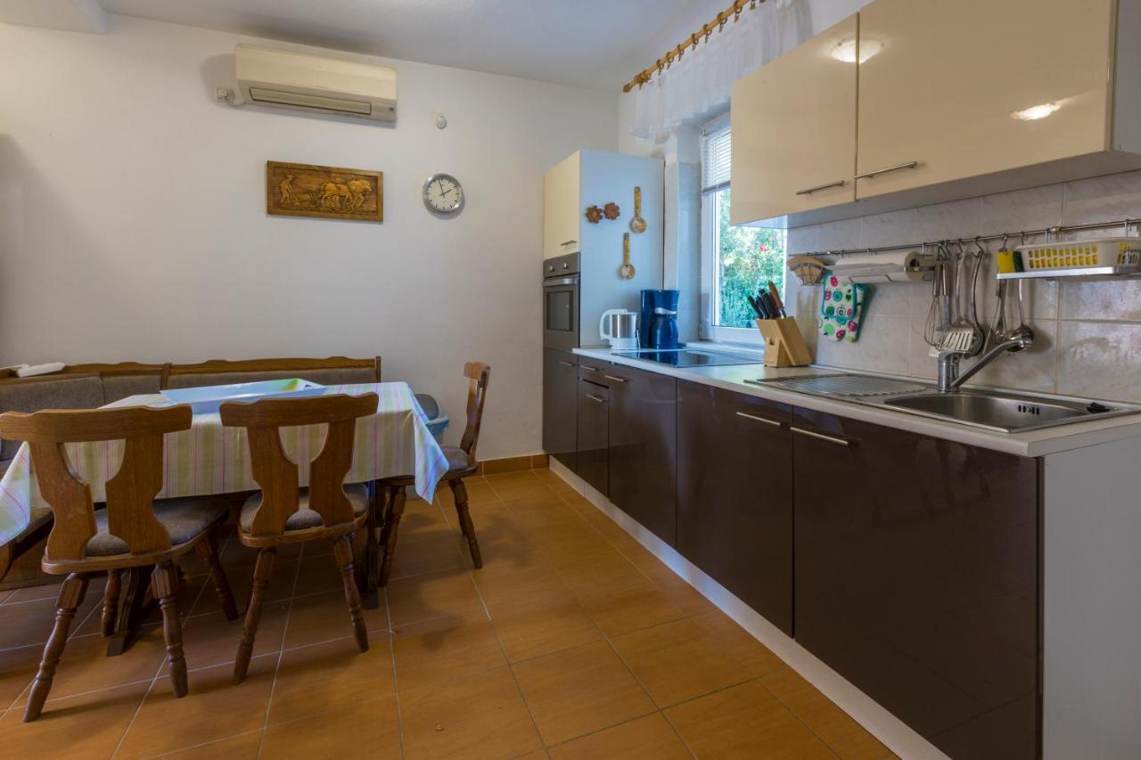 Apartment Ivan & Anka Bojko Selce